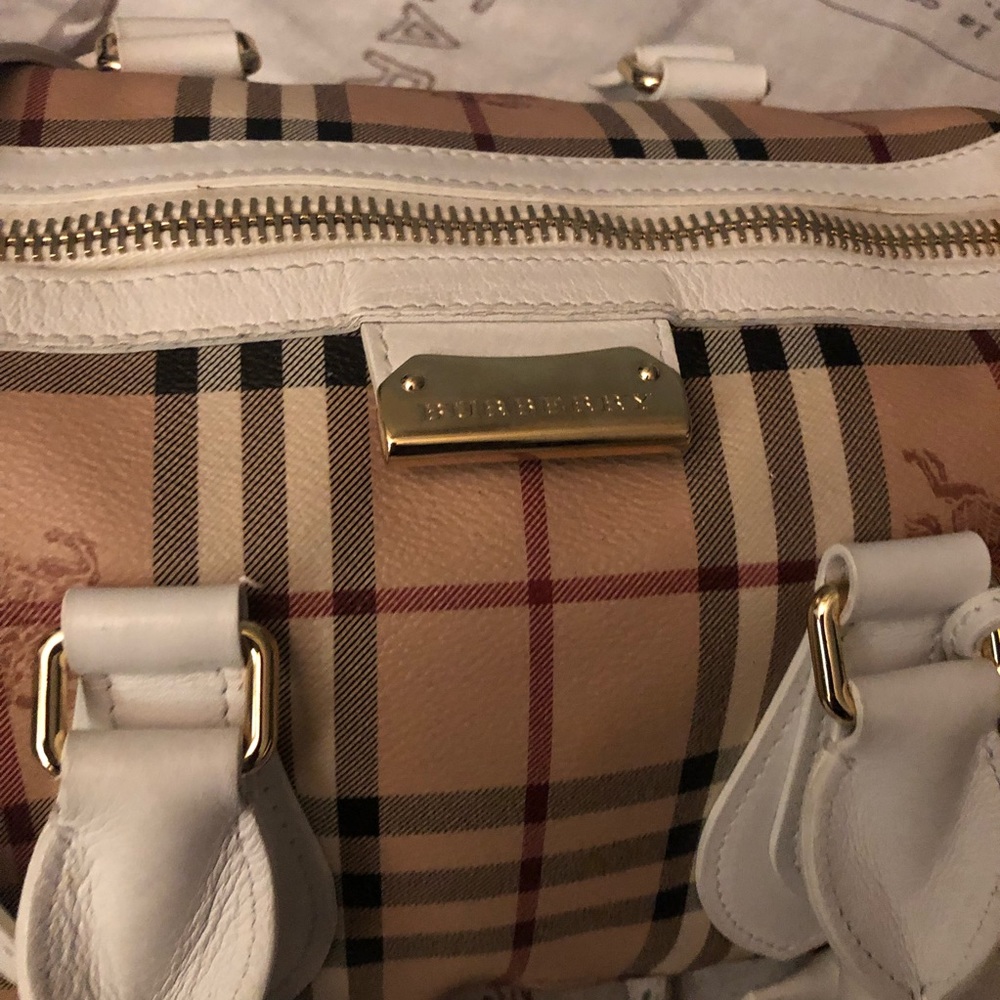 Burberry Bag - Picture 5 of 5